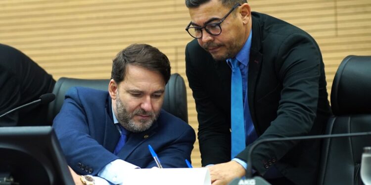 Presidente Alex Redano solicita recuperação urgente da RO-133 entre Vale do Paraíso e o Distrito de Bom Jesus