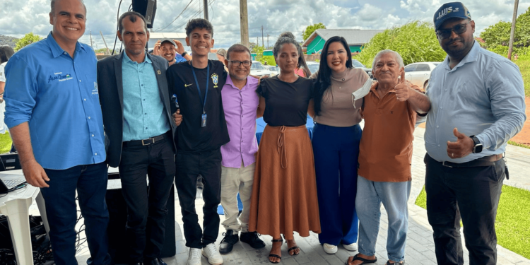 Deputada Cristiane Lopes participa da entrega de UBS em Governador Jorge Teixeira