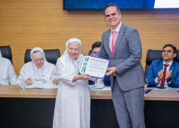 Dia de homenagens: Deputado Alan Queiroz realiza homenagens a padroeira de Porto Velho e aos 50 anos da Missão Marcelina em Rondônia