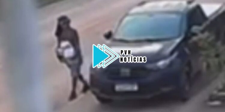 VÍDEO: Dupla é filmada fazendo furto em carro de comerciante no centro de Porto Velho