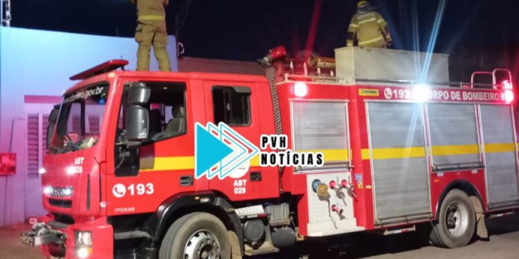 URGENTE: Princípio de incêndio mobiliza Corpo de Bombeiros ao lado da Central de Flagrantes