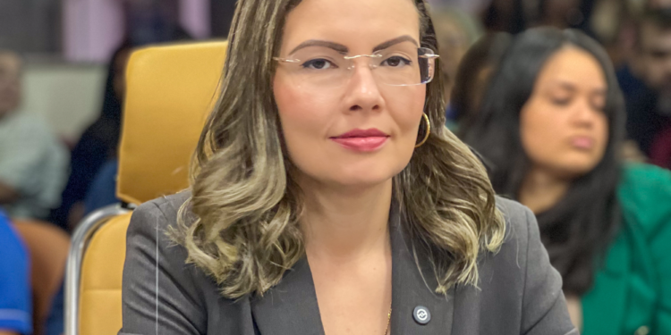 Vereadora Sofia Andrade faz balanço das últimas ações e reforça compromisso com demandas urgentes da capital