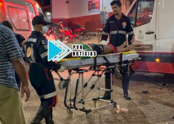 TUCUMANZAL: Batida entre motos deixa quatro feridos embaixo de passarela na BR-364 em PVH