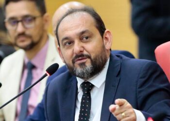 Deputado Laerte Gomes participa de comemoração dos 37 anos de emancipação de Machadinho do Oeste