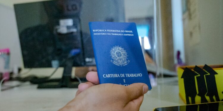 OPORTUNIDADE: Sine Municipal de Porto Velho oferta mais de 100 vagas de emprego