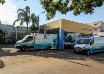 COVARDIA: Esposa e filha de sgt da PM são derrubadas de moto durante roubo na zona sul