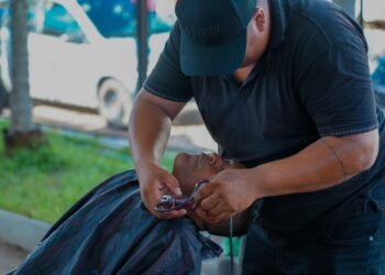 OPORTUNIDADE: Semdestur abre 30 vagas para curso gratuito de barbeiro, na capital