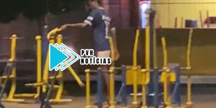 VANDALISMO: Jovem é preso depois de quebrar aparelhos da academia ao ar livre em praça na zona sul