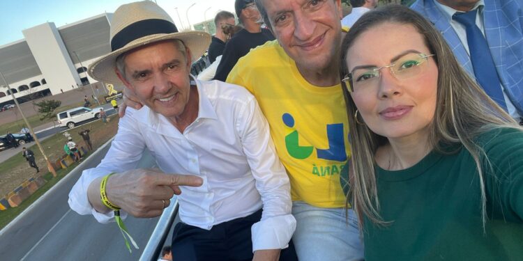 Vereadora Sofia Andrade participa de ato a favor da anistia a condenados do 8 de janeiro em manifestação em Brasília