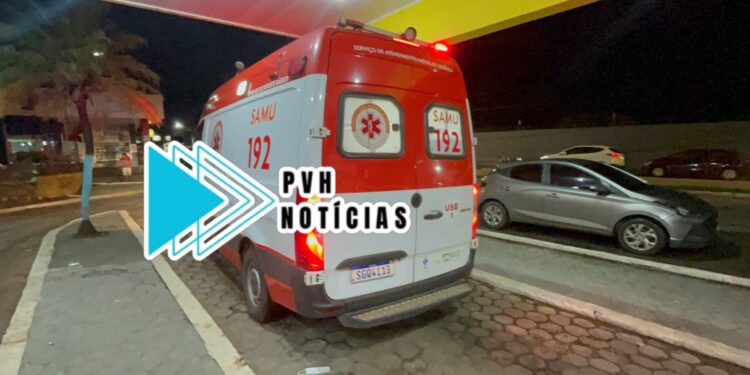 URGENTE: Homem é baleado após ter casa invadida por conhecido da família na zona sul