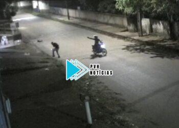 VÍDEO: Homem é baleado durante ataque a tiros no centro de Porto Velho