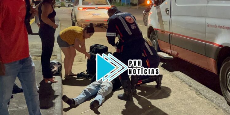 URGENTE: Motorista foge depois de atropelar motoboy no centro – Veja Vídeo