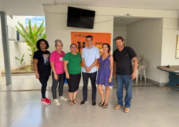 Vereador Adalto de Bandeirantes visita CRAS de Jaci Paraná e cobra mais servidores para atendimento à população