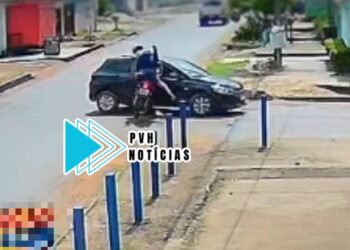 VÍDEO: Motorista de Onix causa grave acidente com casal em moto na zona sul