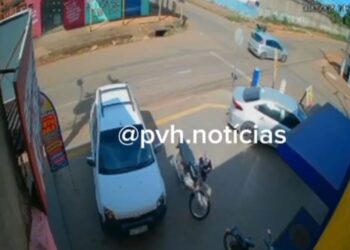 VÍDEO: MotoApp e passageira ficam feridos em grave acidente na zona leste
