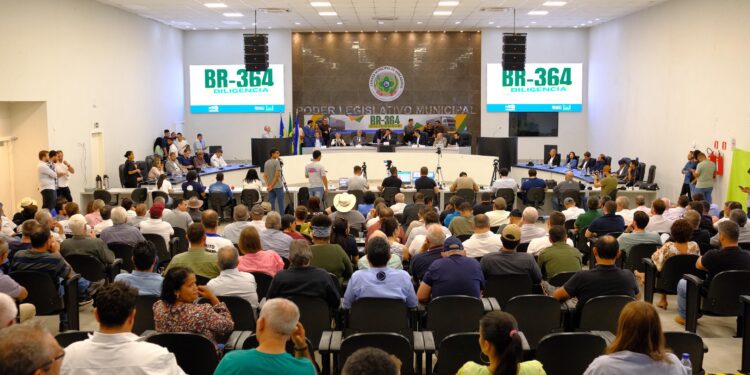 Deputado Luizinho Goebel participa de audiência pública sobre duplicação da BR-364 em Vilhena