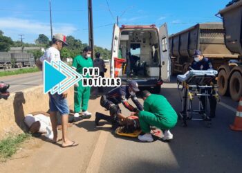 URGENTE: Casal sofre grave acidente de moto na BR-364 em Porto Velho