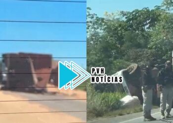 NA BR-364: Carreta carregada com soja tomba e interdita rodovia em RO