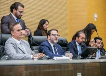 Deputado Alex Redano solicita contratação urgente de médicos para o Hospital de Extrema, em Porto Velho