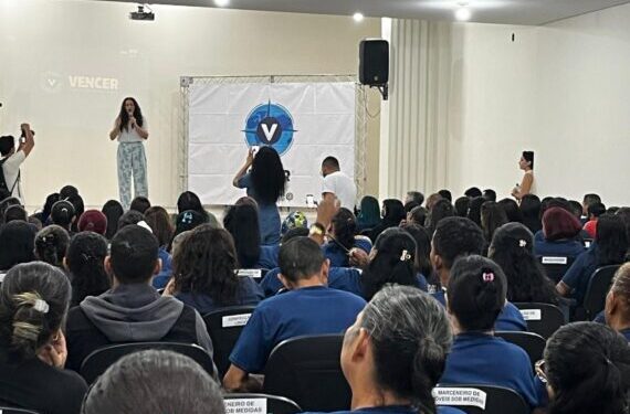 CAPACITAÇÃO PROFISSIONAL: Governo de RO entrega certificados de qualificação profissional para mais 149 alunos do programa Vencer, em Porto Velho