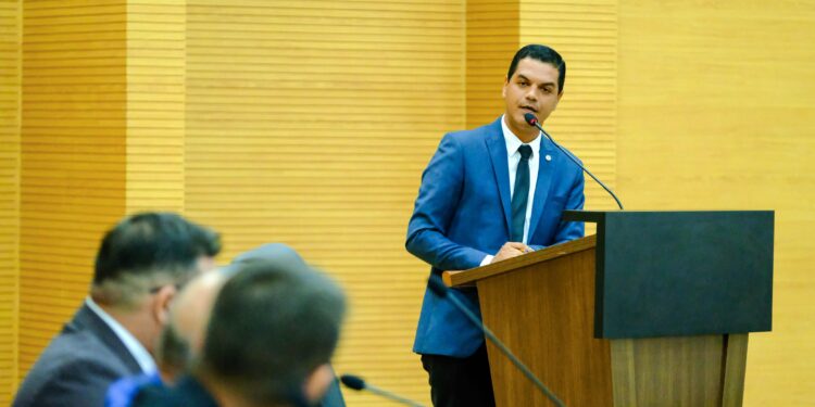 Deputado Cássio Gois destaca aprovação de projeto que valoriza os mesários voluntários em Rondônia