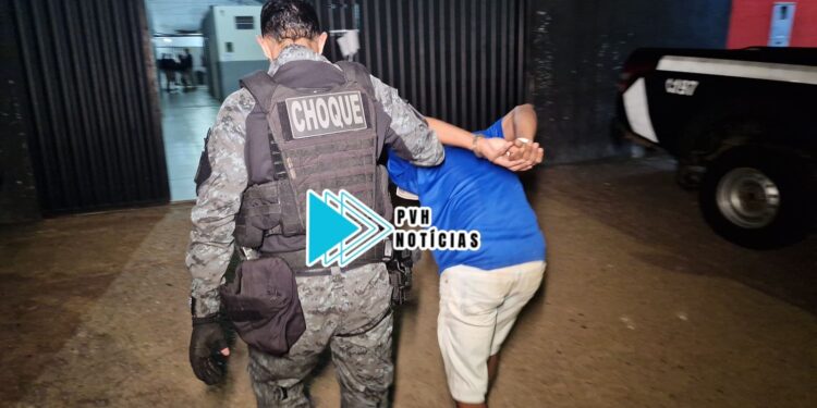 TRÁFICO: BPChoque prende jovem que trabalhava fazendo “diárias” para traficante no Orgulho do Madeira