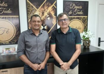 Vereador de Pimenteiras visita gabinete do deputado Luizinho Goebel em busca de recursos para o município