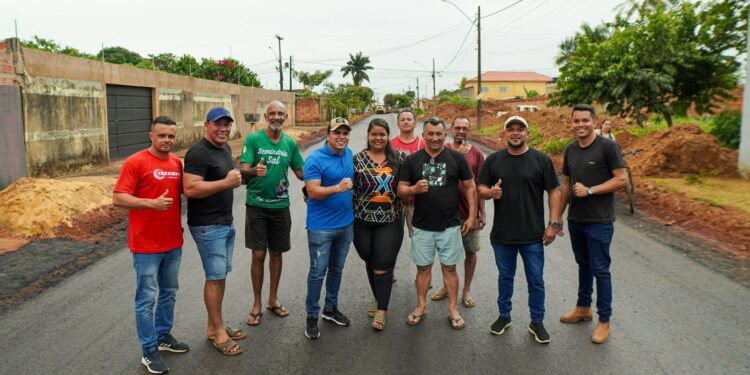 Vereador Edimilson Dourado conquista asfaltamento da Rua Tailândia no Bairro Cidade Nova