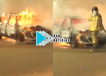 QUEIMOU: Carro é destruído por incêndio na zona leste