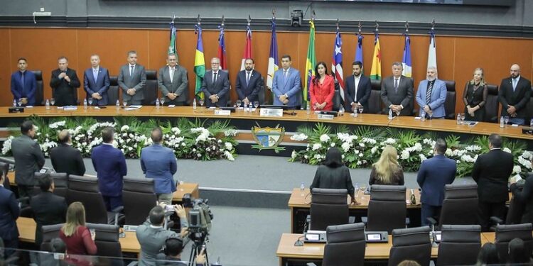 Parlamento Amazônico debate integração, infraestrutura e desenvolvimento na Amazônia Legal sob liderança do deputado Laerte Gomes
