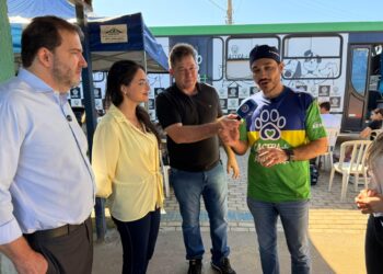 Deputado Alex Redano acompanha programa Castra+Rondônia em Ariquemes