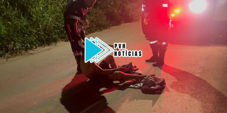 URGENTE: Jovem é baleado nas duas mãos por bando em carro na zona sul