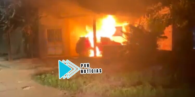 VÍDEO: Mulher tem carro incendiado depois de receber ameaças do Ex-genro