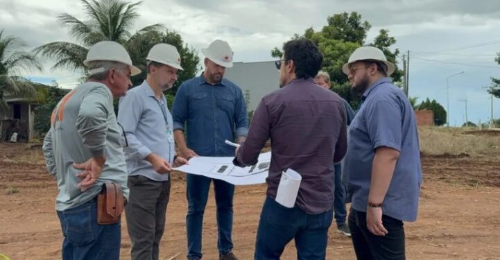 PROCESSO SELETIVO: Governo de RO abre processo seletivo com 100 vagas temporárias para engenheiros, arquitetos e desenhistas na Seduc