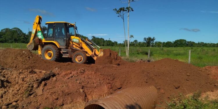 Deputado Alan Queiroz solicita instalação de tubo ármico para melhorar infraestrutura no distrito de Vista Alegre do Abunã