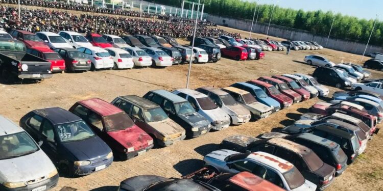 OPORTUNIDADE: Novo leilão eletrônico do Detran-RO disponibiliza mais de 419 veículos para arremate