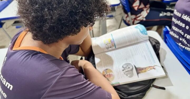 FREQUÊNCIA ESCOLAR: Pé-de-Meia beneficia mais de 34 mil estudantes e reforça combate à evasão escolar em Rondônia