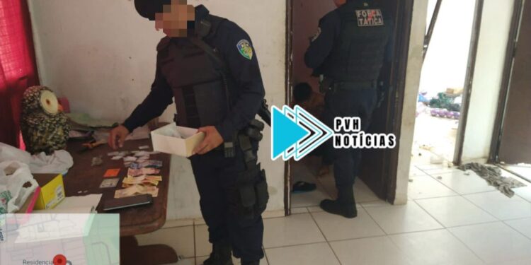 PERDEU O SONO: PM recebe denúncia e encontra traficante dormindo com várias drogas em condomínio