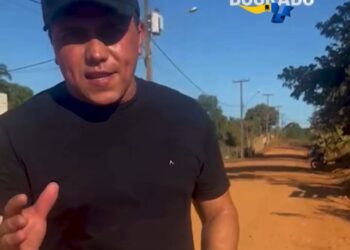 Vereador Edimilson Dourado acompanha serviços da Semagric na Comunidade de Cujubim Grande