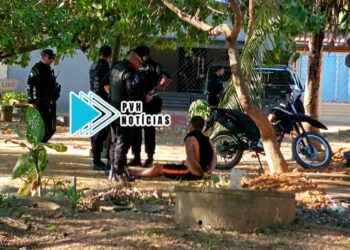 URGENTE: Criminoso é preso com moto roubada após perseguição na zona sul