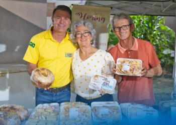 Sicoob Agroshow 2025: empresários e produtores rurais destacam a presença do deputado Luizinho Goebel
