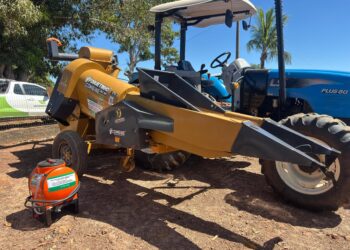 Deputado Alan Queiroz entrega equipamentos agrícolas para fortalecer produtores rurais de Ouro Preto do Oeste