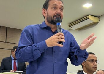 Laerte Gomes participa de encontro de pastores e lideranças em Ji-Paraná