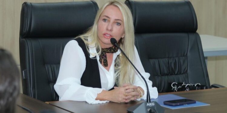 Ieda Chaves cobra implementação de Cadastro Estadual de Pedófilos em Rondônia