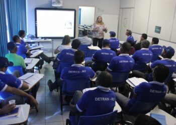 OPORTUNIDADE: Inscrições de cursos de qualificação para profissionais do trânsito estão abertas em todo estado