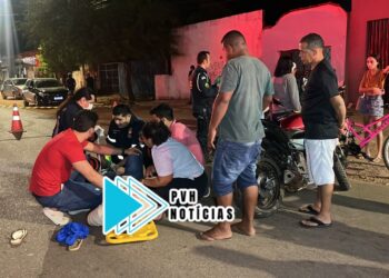 QUEBROU A PERNA: Batida entre moto e bike deixa homem com fratura na zona leste