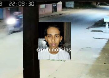 VÍDEO: Câmera registra dupla suspeita e tiros que mataram jovem e deixaram adolescente baleado