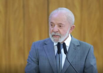 Lula regulamenta a Lei de Reciprocidade Comercial