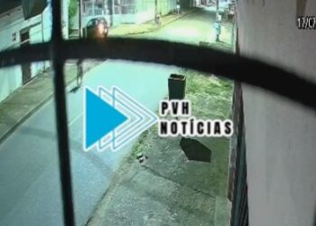 VÍDEO: Motorista foge depois de atropelar motoboy na zona sul
