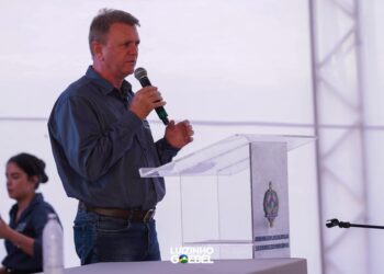 Cerejeiras: Luizinho Goebel solicita reforma da cobertura da sala de informática e biblioteca da Escola Jerônimo Garcia de Santana